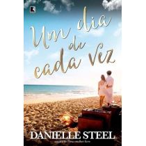Livro  - Um Dia de Cada Vez - Danielle Steel